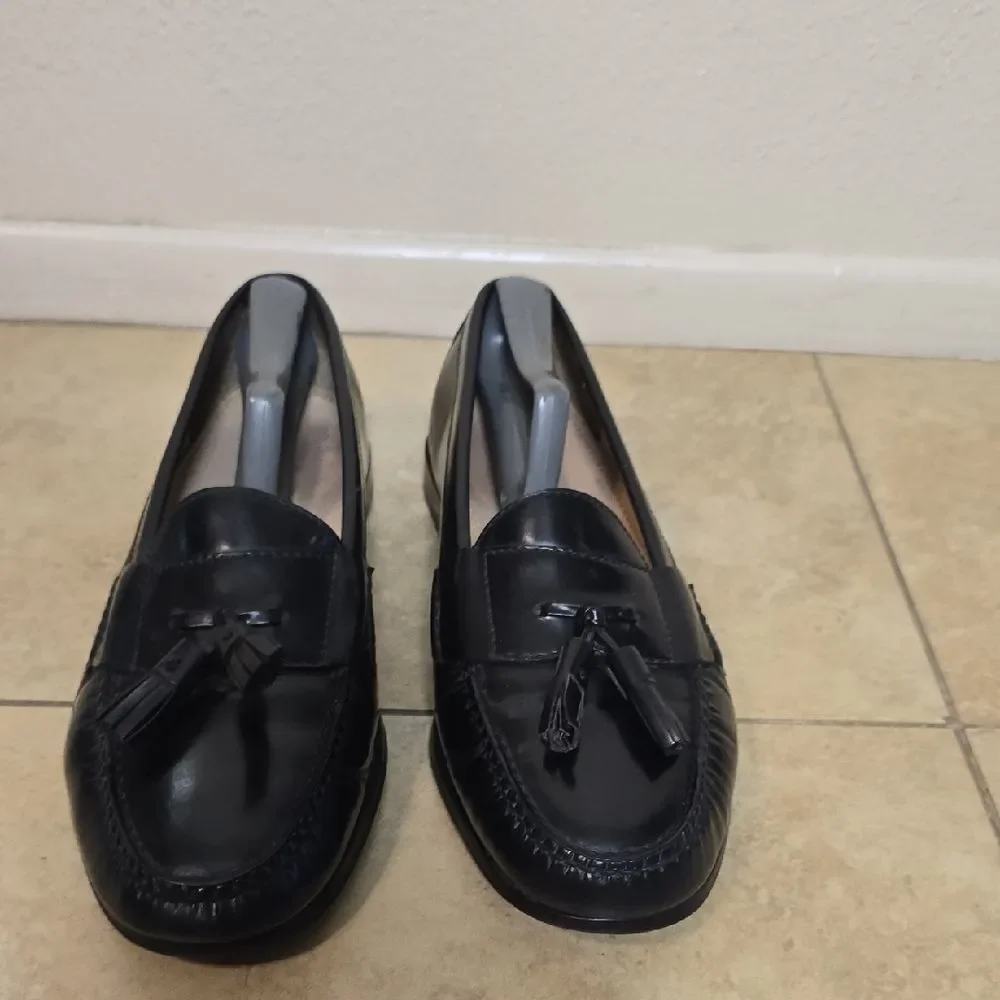Cole Haan elegant loafers